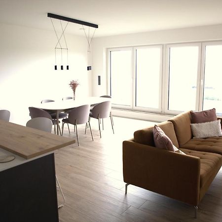 Peaceful Modern 2 Bedroom Penthouse With Nice View Hesperange エクステリア 写真