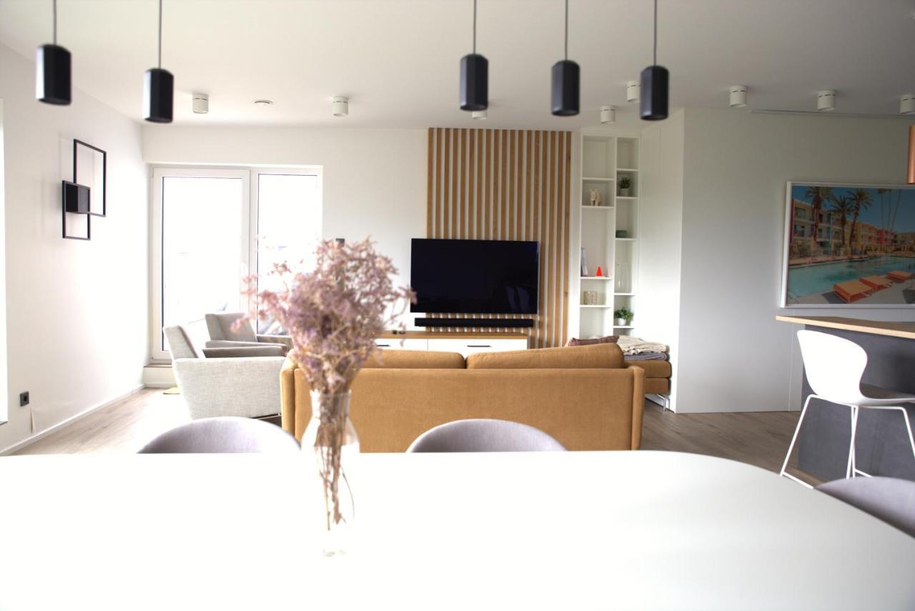 Peaceful Modern 2 Bedroom Penthouse With Nice View Hesperange エクステリア 写真