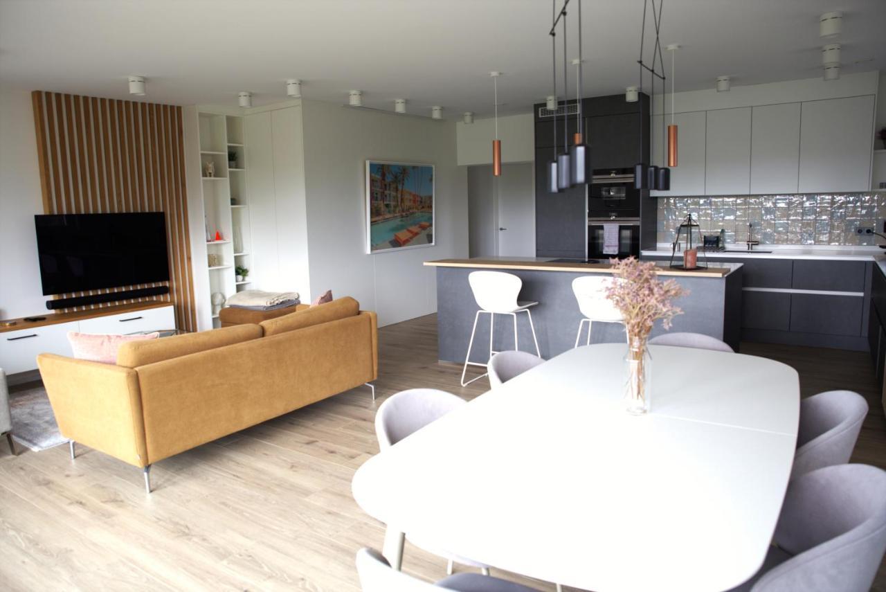 Peaceful Modern 2 Bedroom Penthouse With Nice View Hesperange エクステリア 写真