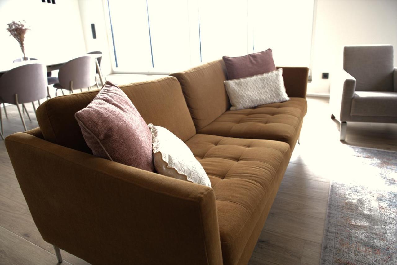 Peaceful Modern 2 Bedroom Penthouse With Nice View Hesperange エクステリア 写真