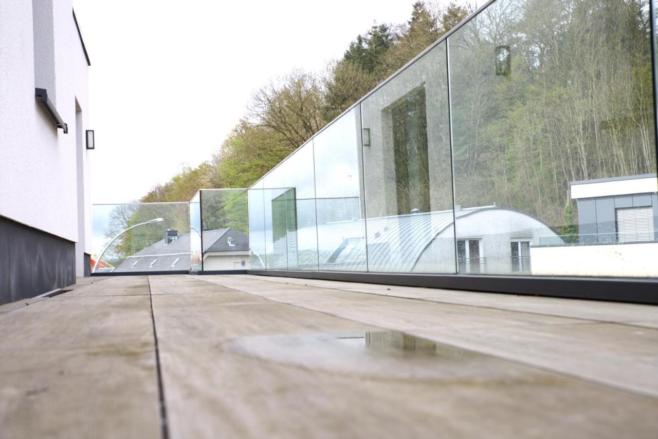 Peaceful Modern 2 Bedroom Penthouse With Nice View Hesperange エクステリア 写真